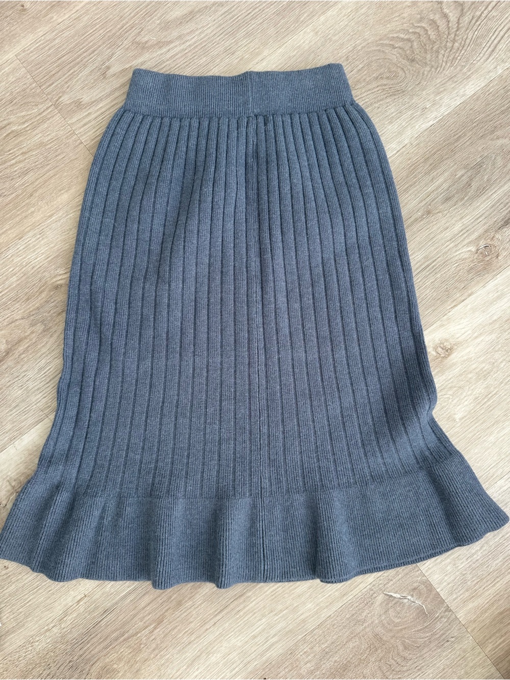 Ribbed Knit pencil skirt in cool blue